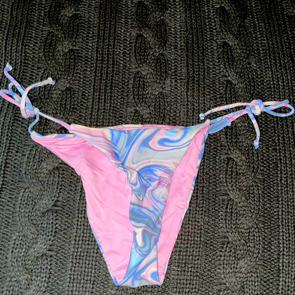 Forever 21 Bikini Bottom | S